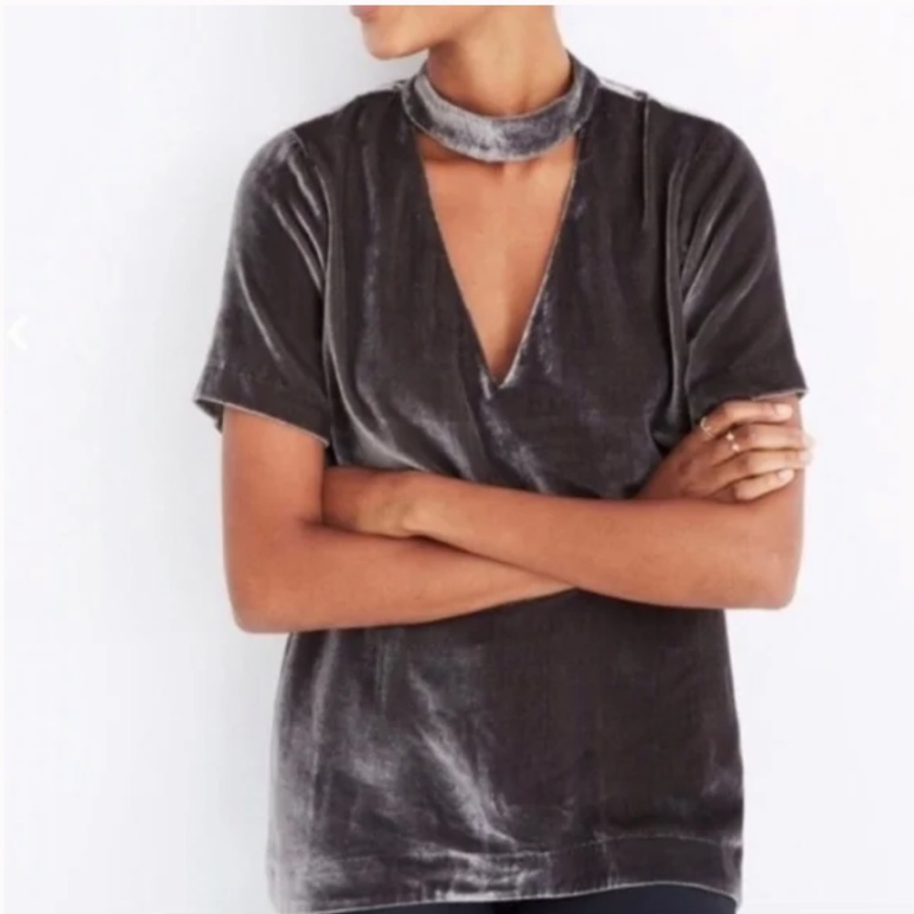 Madewell Velvet Choker Tee Size